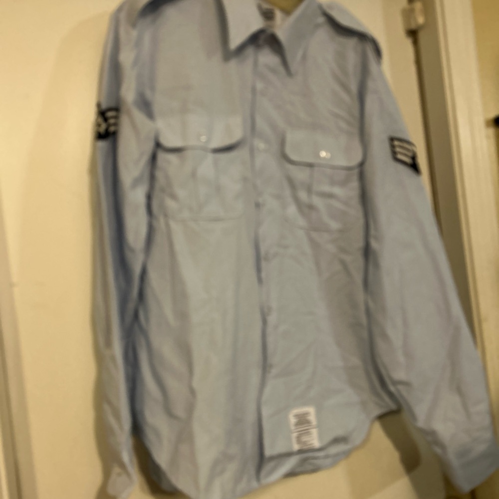 Men's Light Blue Dress Shirt